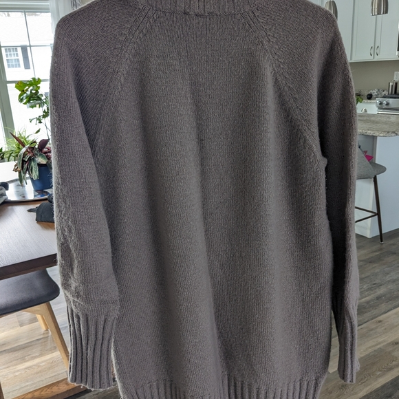 Long sweater - Picture 4 of 4